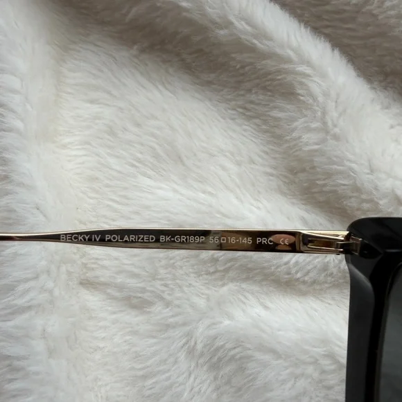 DIFF Becky IV Polarized Black Sunglasses - Picture 5 of 5